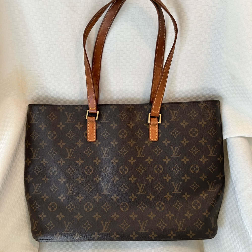 Louis Vuitton Luco Tote